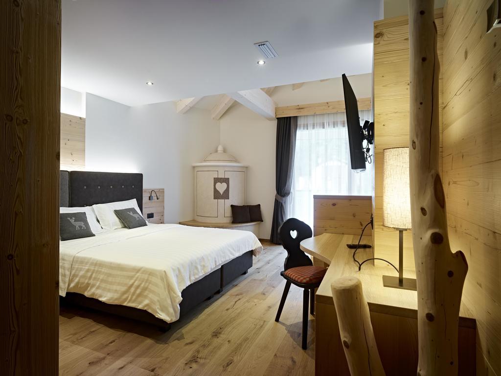Hotel Belvedere Srl Fai della Paganella Oda fotoğraf